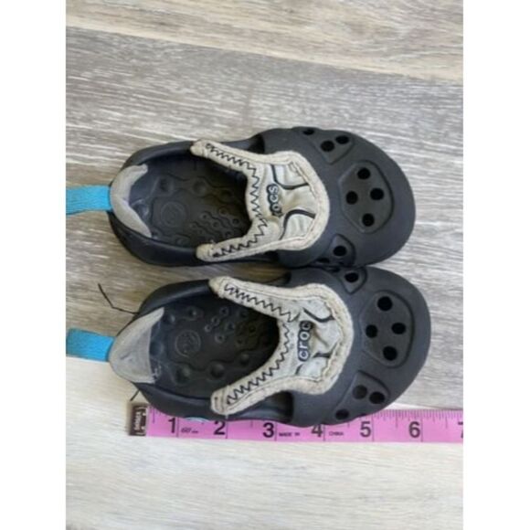Crocs Kids Micah Black  Tan Sandals Size  5/6? Please Read - Picture 1 of 7